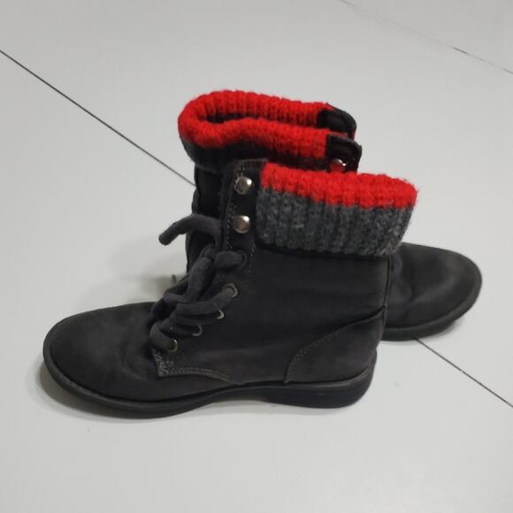 Mad Love Love Womens Size 5.5 Lace up boots with red trim - Picture 12 of 13